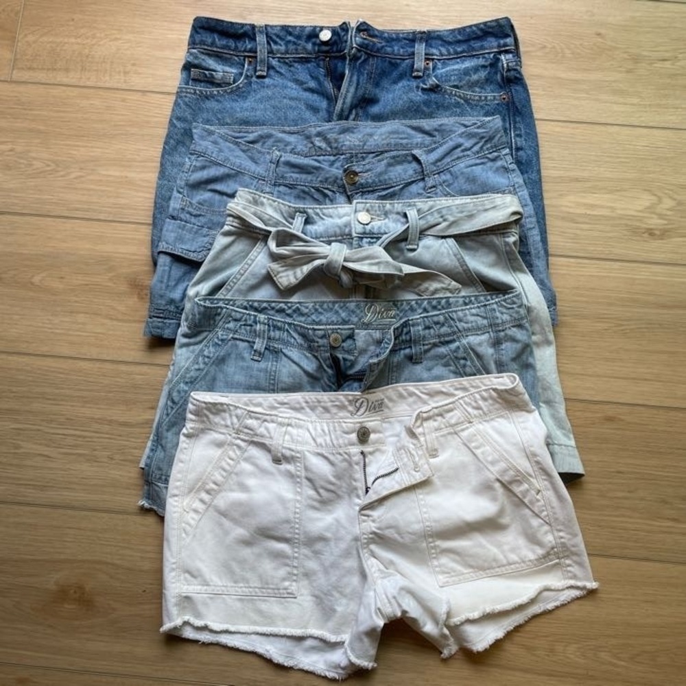 Lot of 5 Old Navy and Gap Denim Shorts and Mini Skirt Size 6 Medium Light White